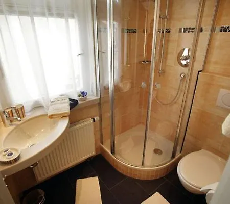 Hotel Altes Rathaus 3*