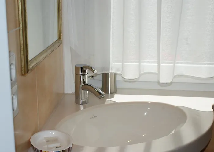 Altes Rathaus Hotel 3*