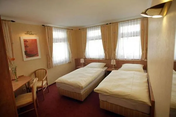 Altes Rathaus Hotel 3*